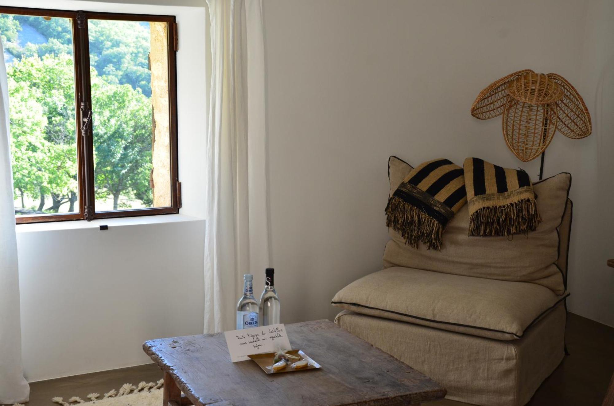 Le Domaine Du Castellas Sivergues Ngoại thất bức ảnh